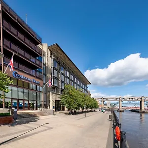 Copthorne Ньюкасл-апон-Тайн